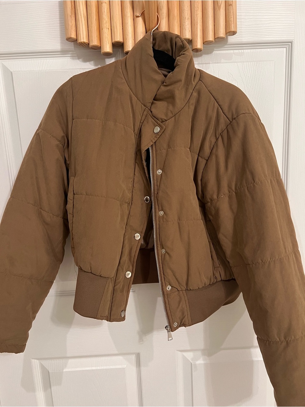 PrettyLittleThing Brown Cropped Puffer Jacket